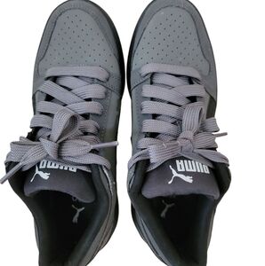 Black Sneakers with SoftFoam Comfort